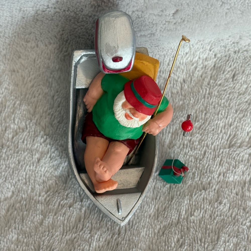 1992 GONE WISHIN' Hallmark Keepsake Christmas Clip On Ornament In Box - Picture 11 of 16